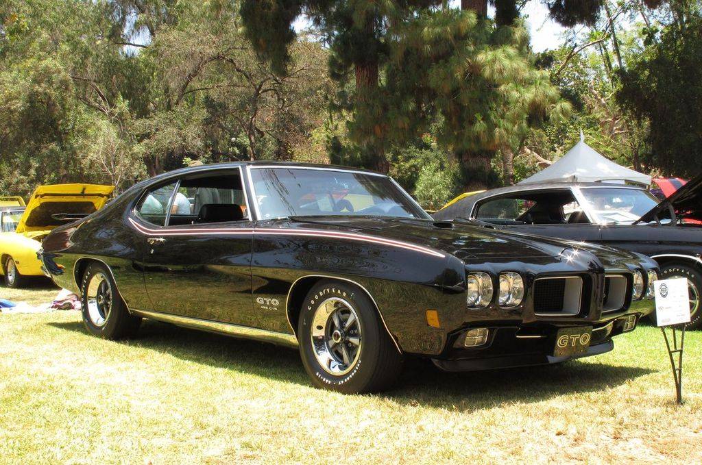 Referencia: Pontiac GTO 1970_pontiac_gto_front_three_q_zpsv0mx4p8o