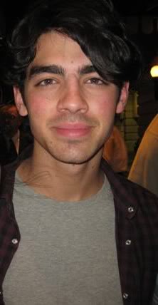 Joe Jonas Resimleri - Sayfa 4 4