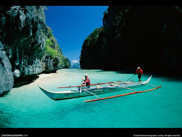 أجمل 8 شواطئ العــالم Filipino-fishermen-523518-lw