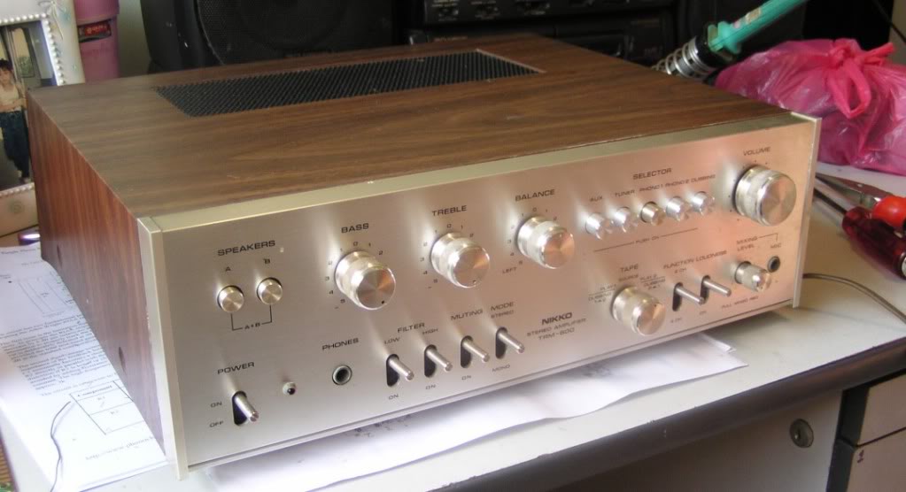 Nikko TRM-600 integrated amp (Used) P1010025