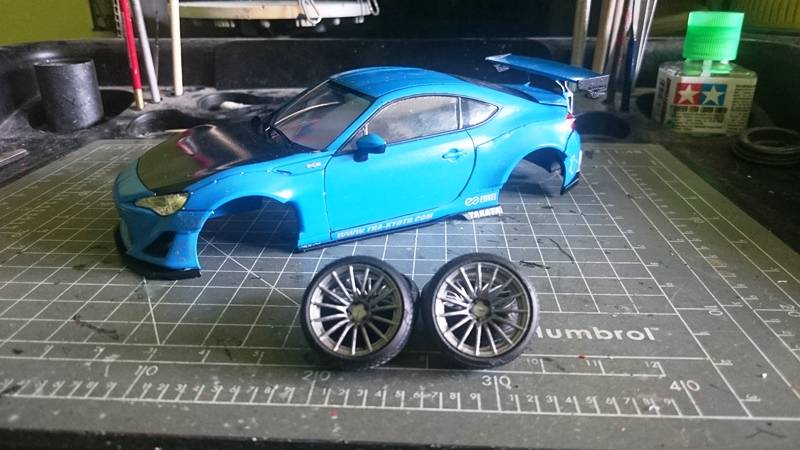 Toyota gt 86 y toyota gt 86 Rocket Bunny  Aoshima  1/24 - Página 4 2016-04-21%2010.47.21