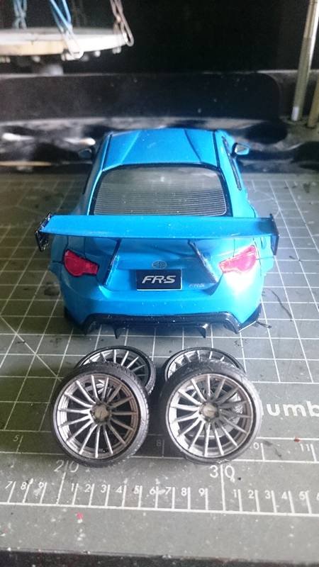 Toyota gt 86 y toyota gt 86 Rocket Bunny  Aoshima  1/24 - Página 4 2016-04-21%2010.47.57