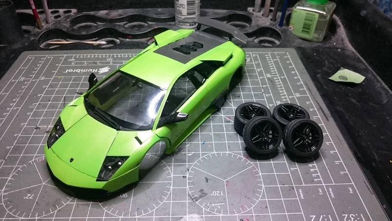 Lamborghini Murcielago LP670-4 SV 1/24 AOSHIMA - Página 2 2016-06-27%2023.20.13