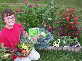 Todays Harvest...yes... I'm showing off 2007garden3