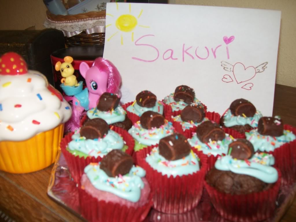 Cupcakes!! 100_3150