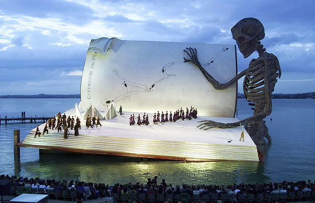 Biggest Book on Earth (wtf) Giant-Book-Austria