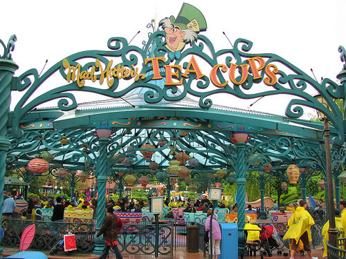 MAD HATTER'S TEA CUPS - Fantasyland 2617218108_4c84fbd33a