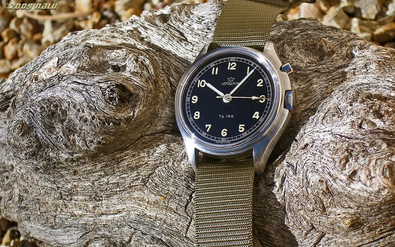 En montres militaires Lemania a fait de belles pièces STg195onWood1