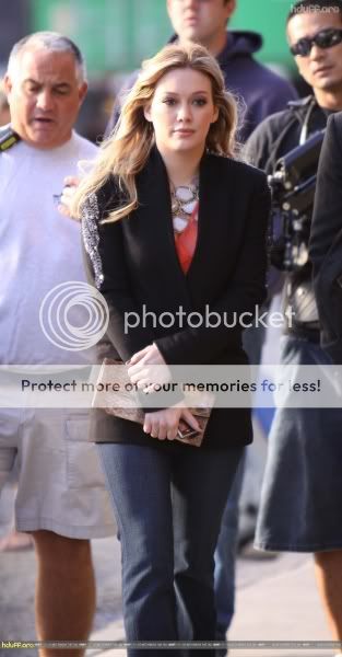 [HQ] September 29 - On the set of Gossip Girl Gg