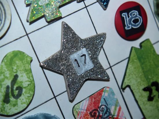 AC002-Altered Cookie tray ADVENT CALENDAR Starcloseup