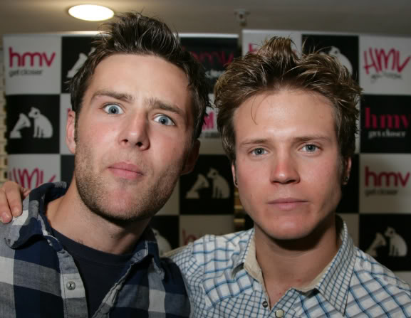 HMV Milton Keynes, Harry & Dougie :) 22635034