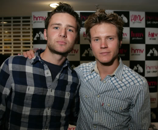 HMV Milton Keynes, Harry & Dougie :) 22635036