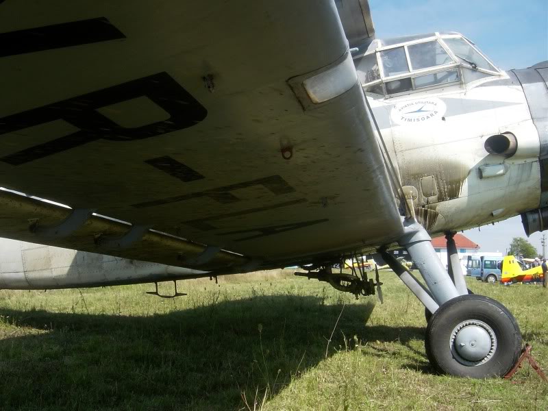 Antonov An-2 - Pagina 11 AN-2_2006_49_YR-FLA