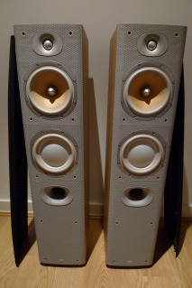 Bowers & Wilkins B&W 603 S3 Floorstanding Speakers, made in UK (Used) SOLD P1090190