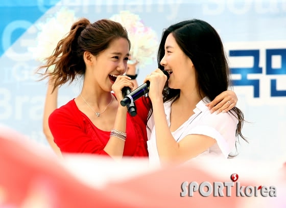 [VID/PICS][13-8-2011] COUPLE GÀ BÔNG'S MOMENT (YoonHyun) 201006171456521034