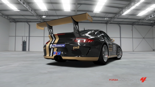 Porsche Supercup - Media PorscheRearAngle