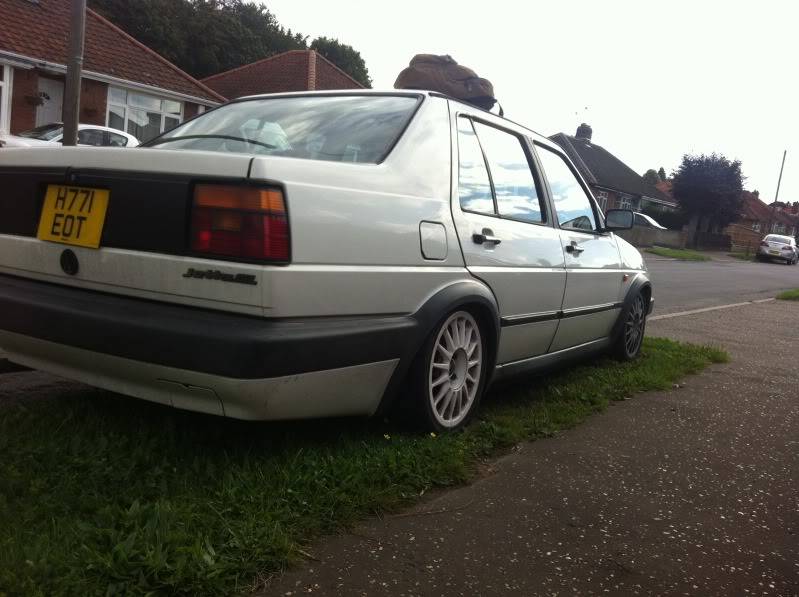 Mk2 Jetta 1.8gl White IMG_2179