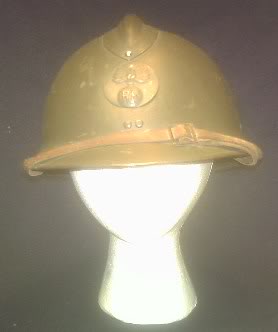 my WW2 French headgear Ww2frenchhelmet1