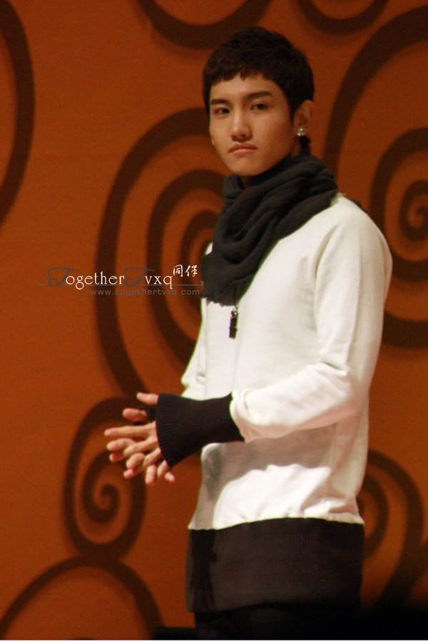 More TVXQ Fansign Event 12Oct., by Melitehero,togethertvxq 157950988_21166_b