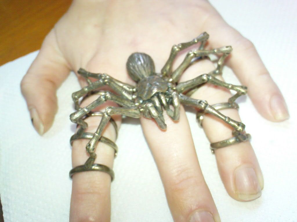 Tarantula Ring DSC03435