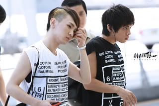 [Pics] 100902 SHINee @ Incheon Airport - Part 2 185d98054c7f8a97096490