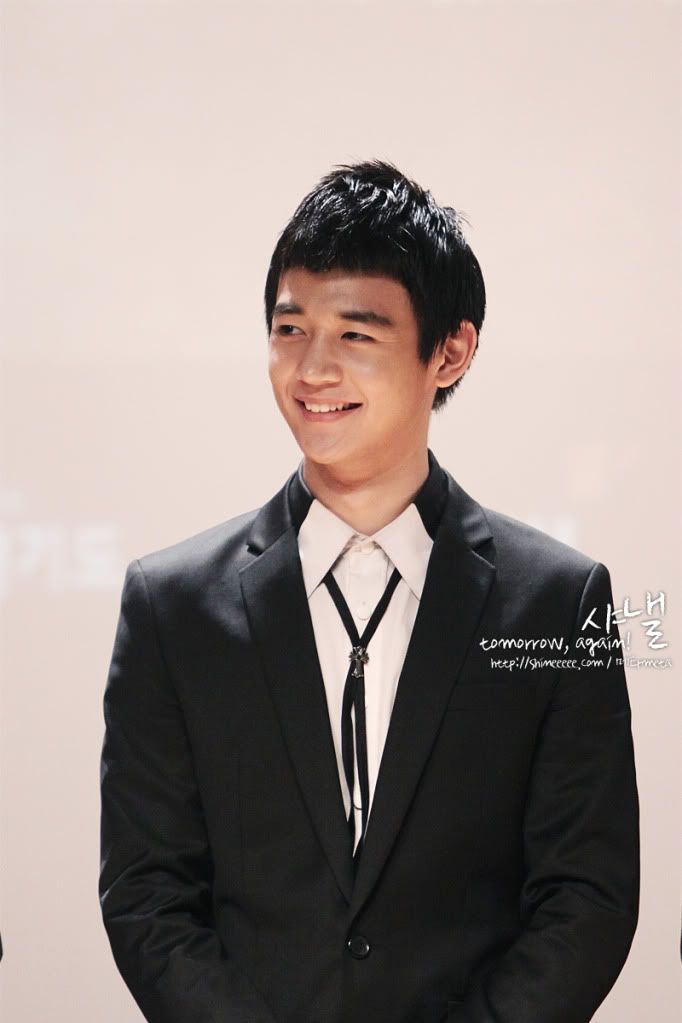 [Pics] 100831 MinHo @ DMZ Docs Film Festival  A0065088_4c7e3bd075d45