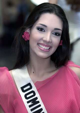 amelia -  MISS UNIVERSE 2003 OFFICIAL THREAD - Amelia Vega (Dominican Republic) Al