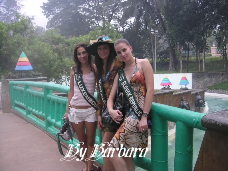 MARTINA TOTHOVA - Miss Slovak Republic Earth 2008 - Page 3 Filipinynew004