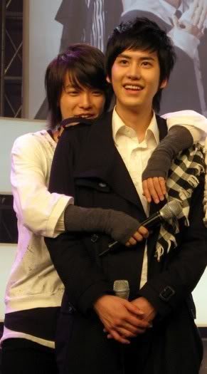 Couple ngọt ngào KyuMin!!! KyuhyunandDonghae1