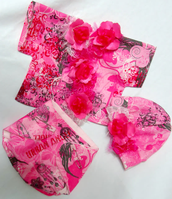 Valentine Diaper Set 004-4