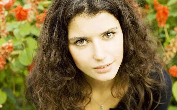 Beren Saat 50613_0