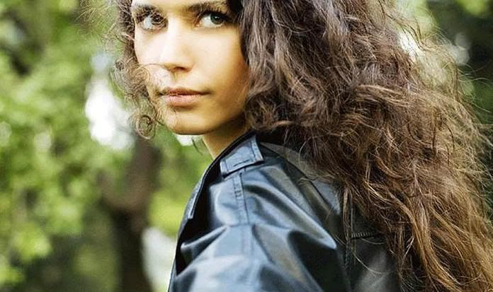 Beren Saat 7862-1