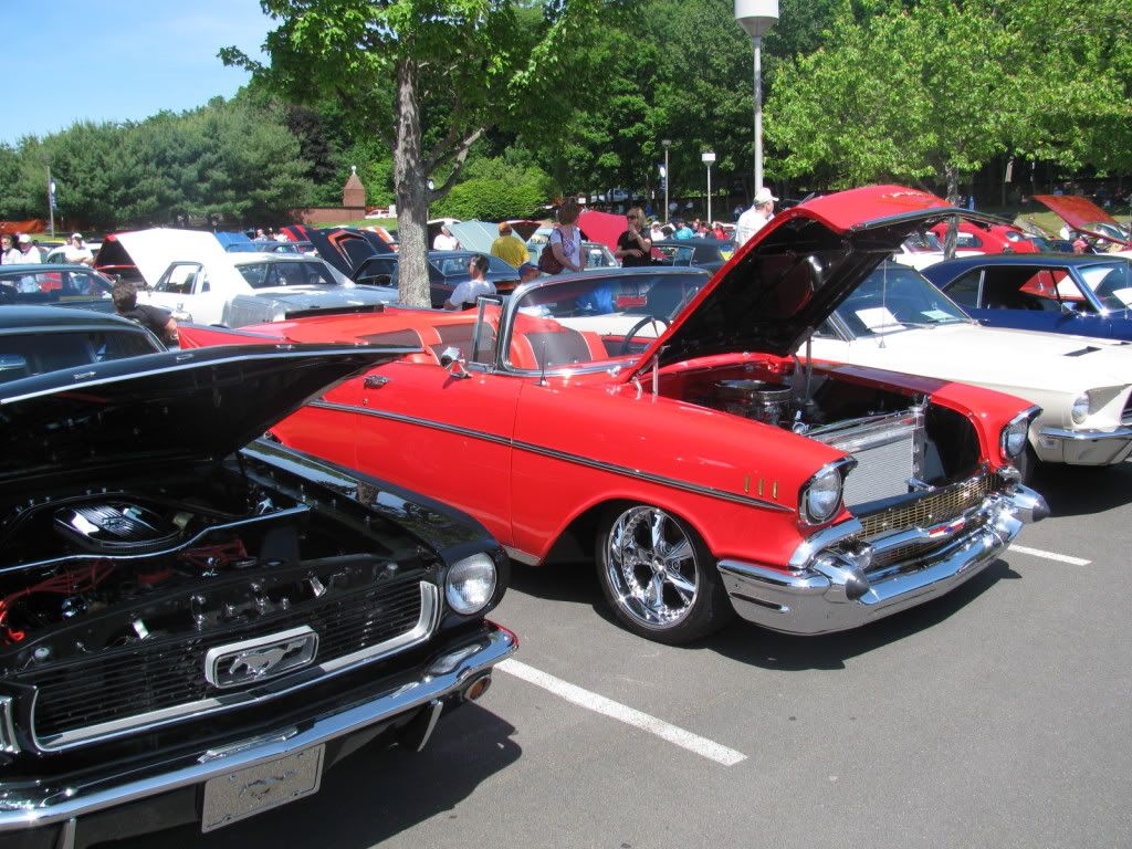 16th Annual Memorial Day Weekend Car Show & Flea Market At Quinnipiac University QCshow053010j