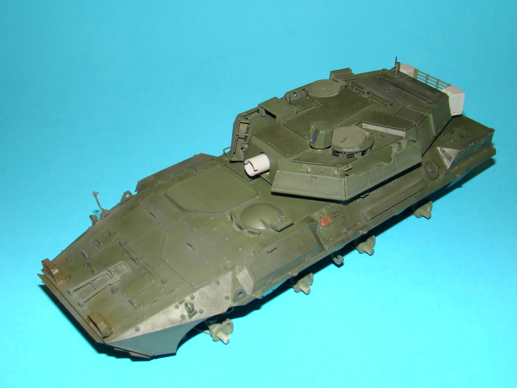 CENTAURO VRC-105 TRUMPETER 1:35. DSC03662