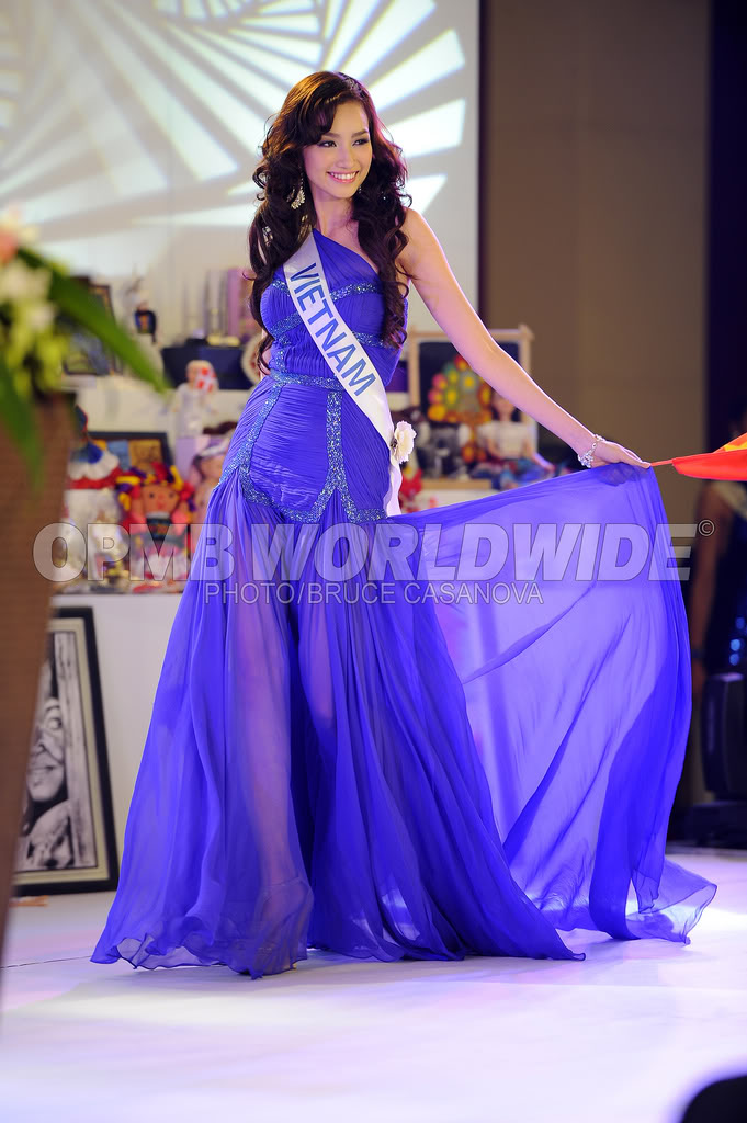 Tổng hợp hoạt động của Trúc Diễm tại Miss International 2011 6305850023_bacef93d64_b