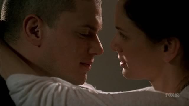 Ces 2 l... - PrisonBreak (2010-2012) - Page 7 E7-priso_1036