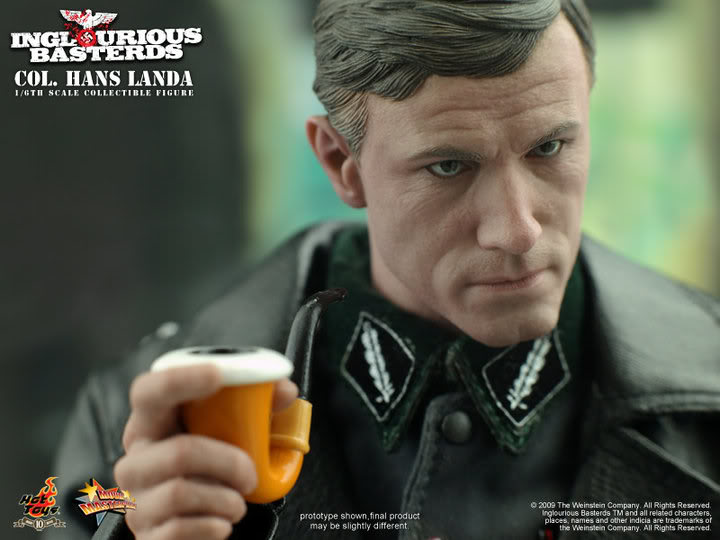 [Hot Toys] Inglorious Basterds - Col. Hans Landa 45610_423917507343_58690437343_5305182_3631180_n