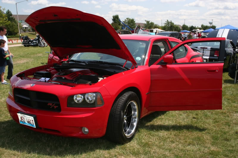 LITH Car Show 8/2/2009 LadyInRed_1