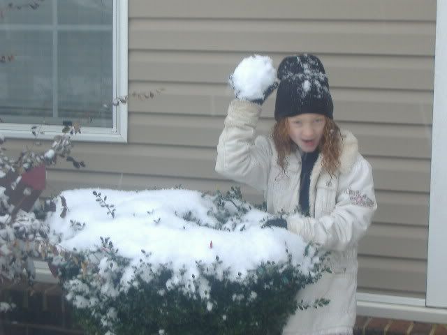 Snow day at carl's 2010snow114