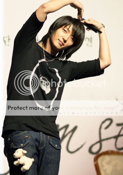 Fisa Personajului LeeJunKi_BDAY22