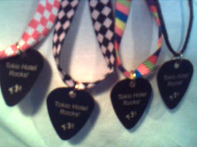 Tokio Hotel Necklaces! WebCam_20081012_13381