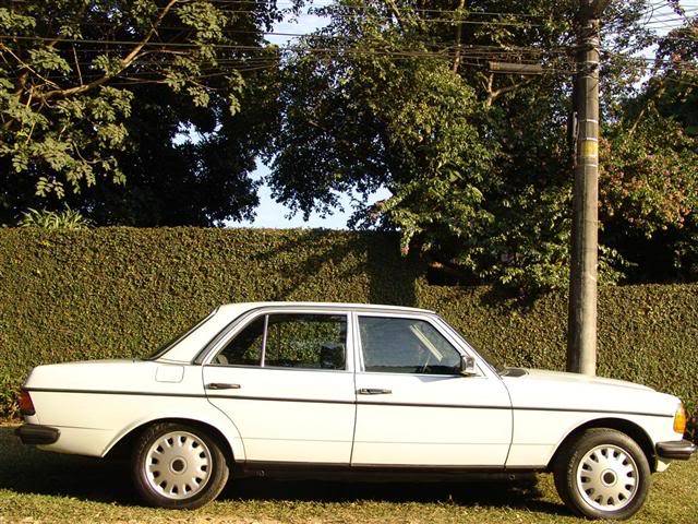 (VENDO): W123 250 1981 - R$18.900,00 Mercedeslatdir