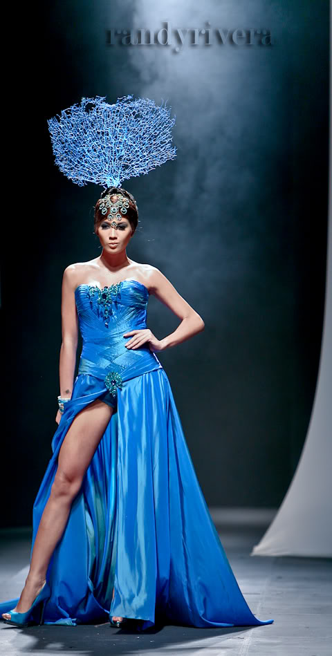 Justine Gabionsa, Miss Tourism Queen International 2006... in Philippine Fashion Week 2009 ! Img4912edit