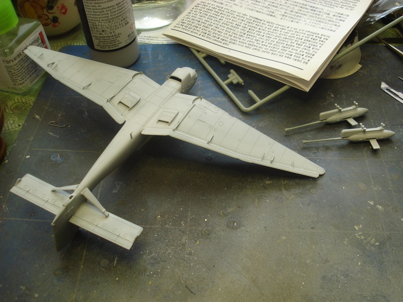 Ju87G-2 Stuka "Kanonen vogel" Academy 1/72 Ju87g-2_stuka_72nd_build_9_zpsfmaucig4