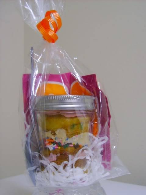 Birthday Cake-in-a-Jar 392df87a