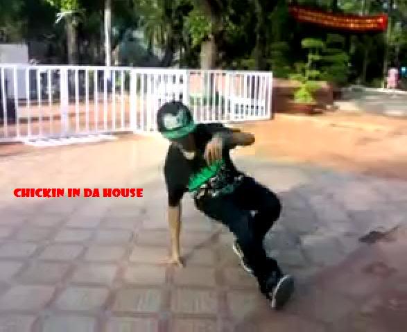 Chickin in da house Part.2 Bboy13