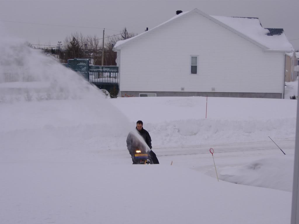 j'ai été roulé sur la neige 17126