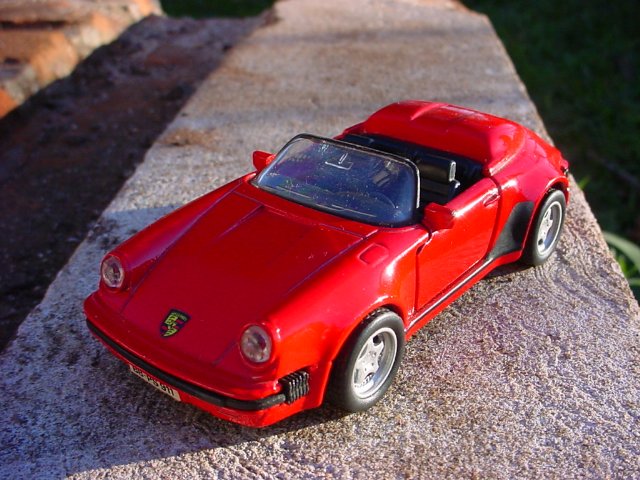 Ferrari y Porsche DSC07887_640x480