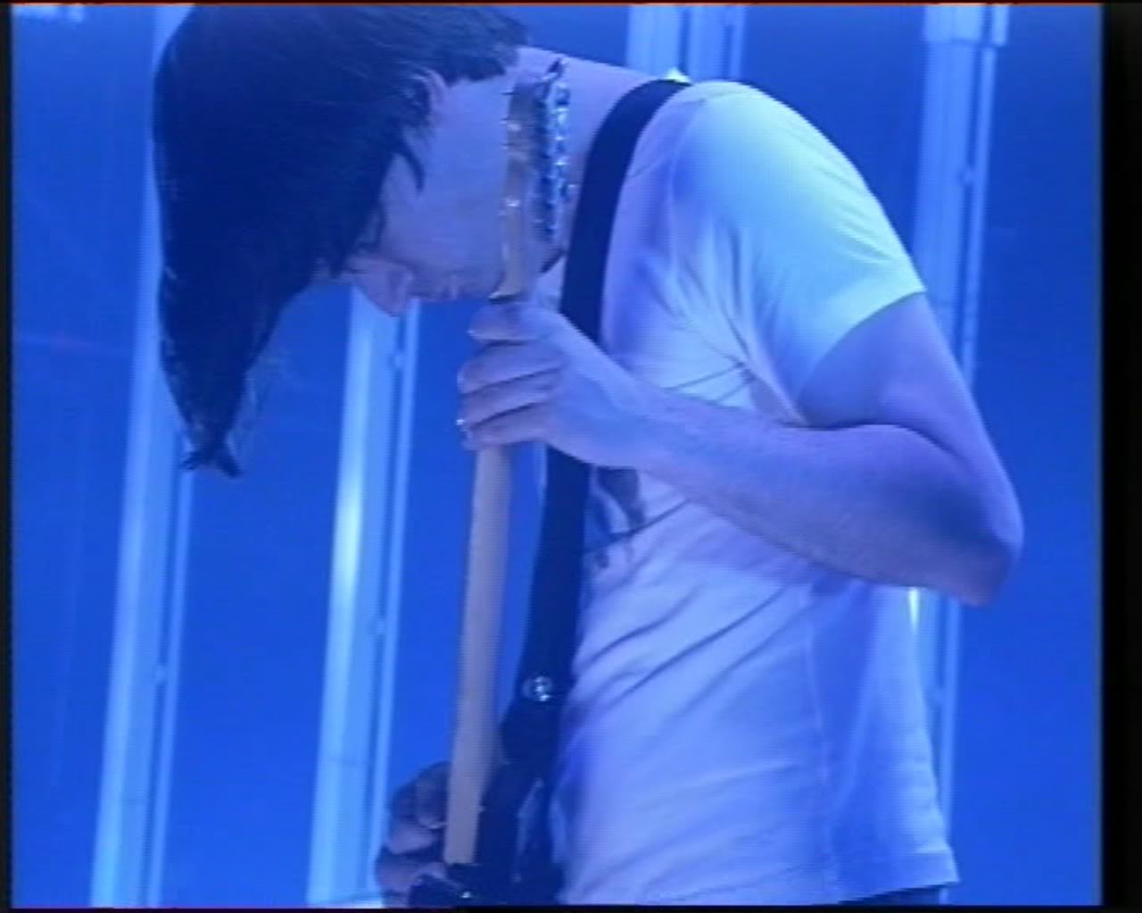 [Fotos] Jonny Greenwood - Pgina 26 NDVD_589