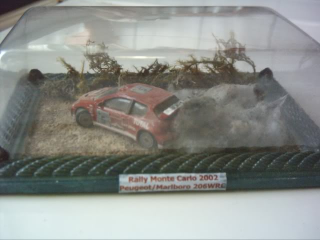 Dioramas WRC 1:64 Pug206Marlboro